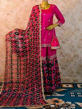 Lakhnavi Chatapati Gharara in Pure Silk with Zardozi