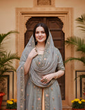 Grey & Peach Bridal Lehenga Set – A Regal Blend of Tradition and Grace